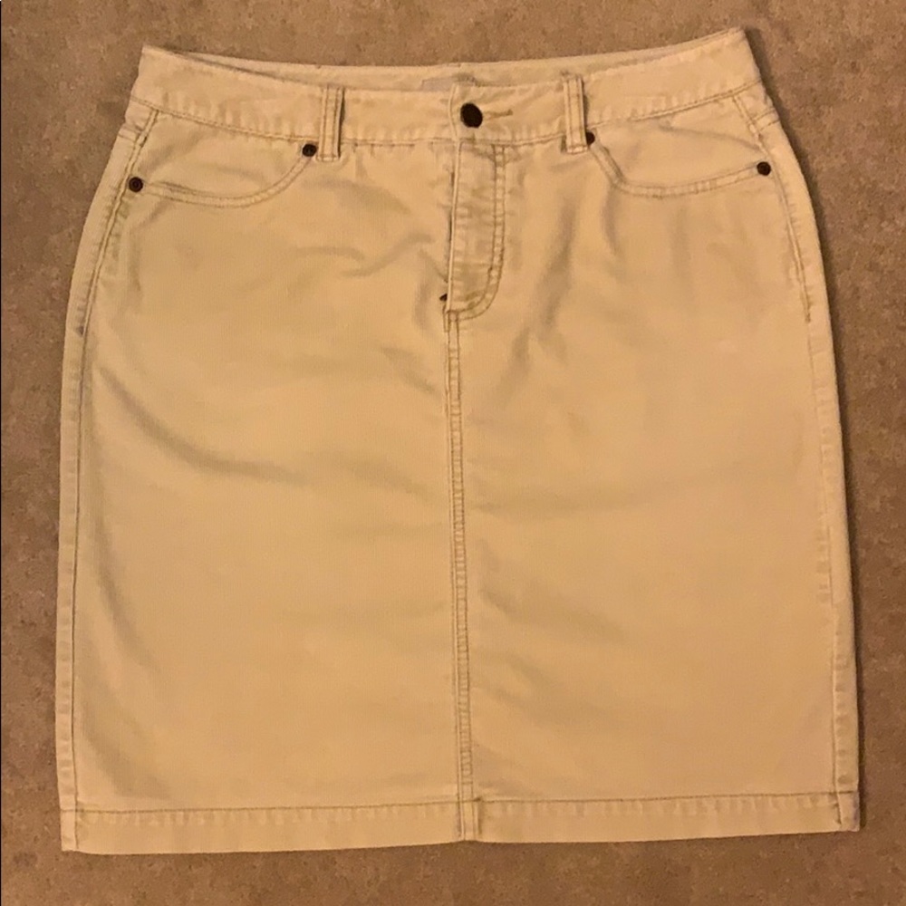 Tan corduroy knee length skirt, sz 8